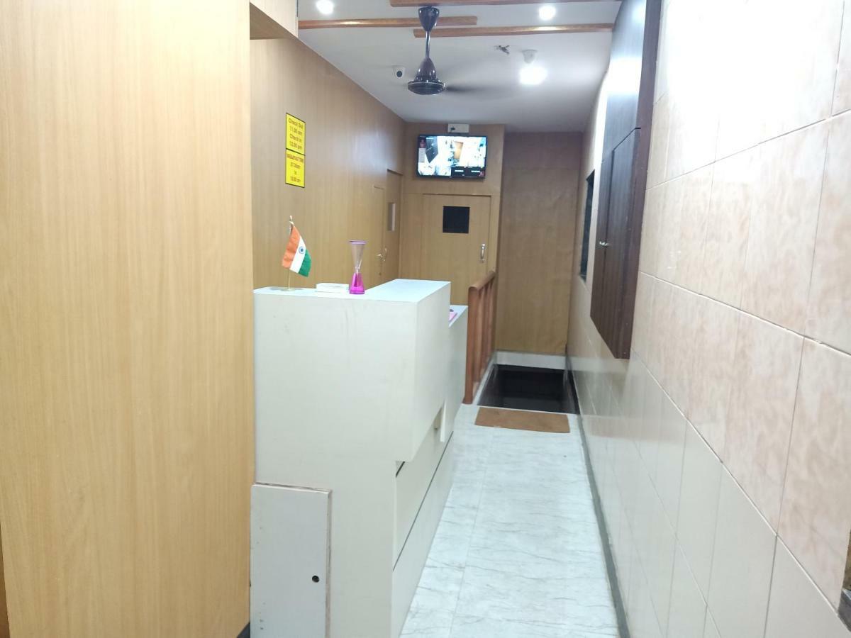 Mabrook Dormitory Βομβάη Εξωτερικό φωτογραφία